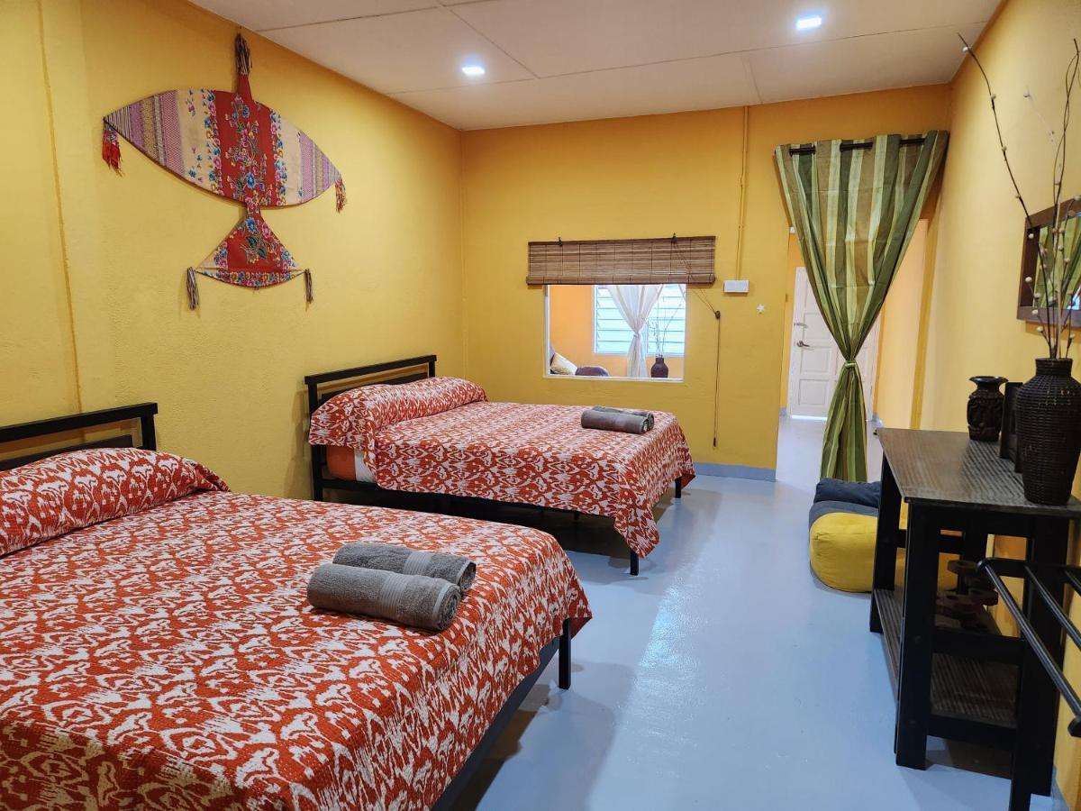 Gecko Guesthouse Пантай-Ченанг Екстер'єр фото